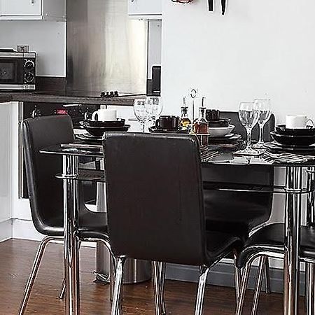מנצ'סטר Lewis Apartment 1 Northern Quarter Sleeps Upto 4 מראה חיצוני תמונה
